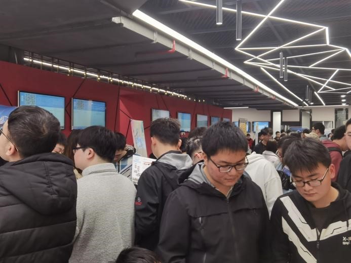 1618303463767003496.jpg 1618303463767003496.jpg